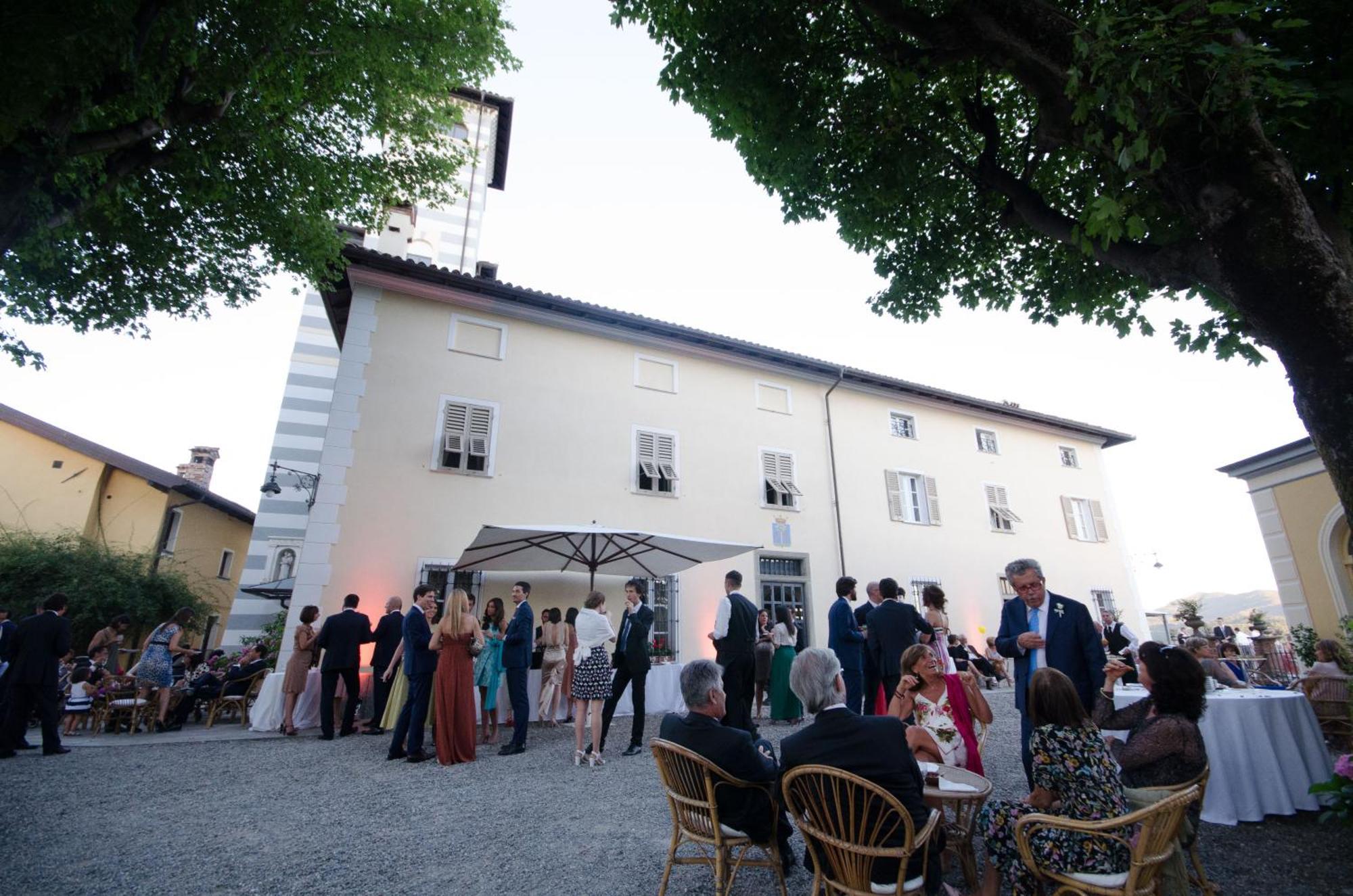 Castello Di Grillano Guest House Овада Экстерьер фото